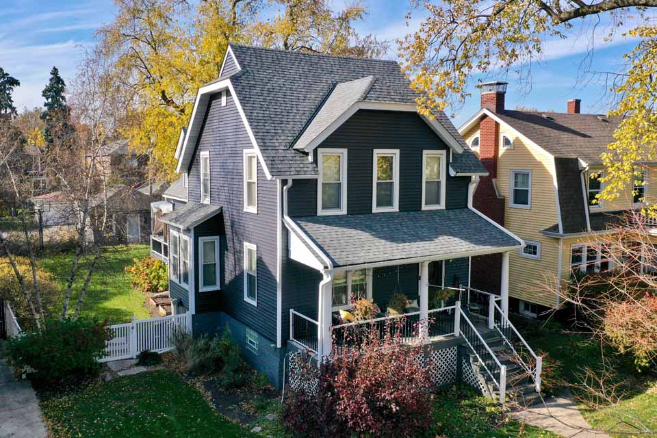 Best Siding Services Contractor in Chicago, IL